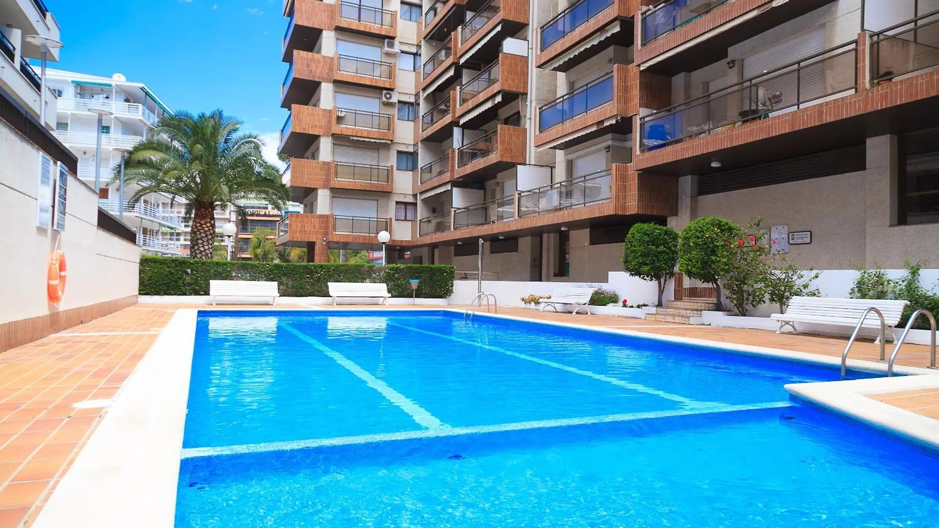 Uhc Casalmar Apartments Salou